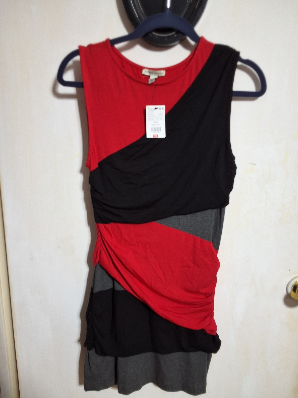Mango Sleeveless Colorblock Twist Tank - Red, Black & Gray